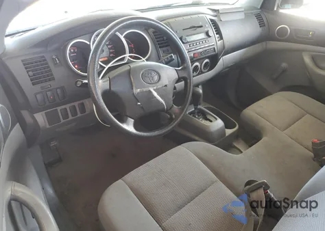 2008 Toyota Tacoma z USA, uszkodzony, nr VIN 5TENX22N68Z526084